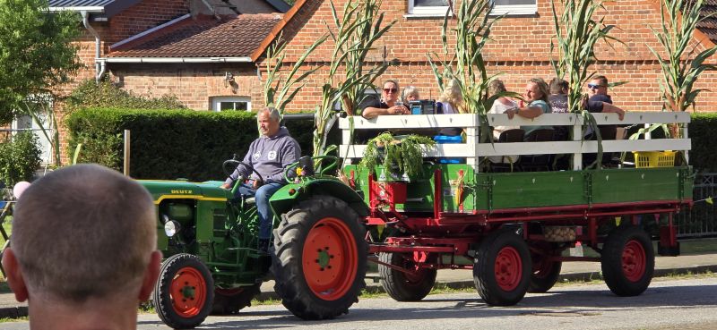 Erntefest in Rakow 2025 / g_3_0_20250920_141404.jpg